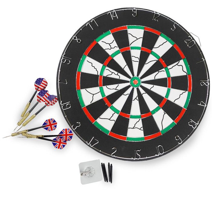 Dartboard set including 6 darts 