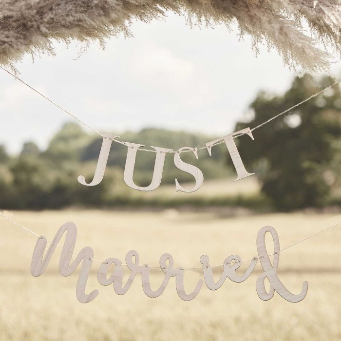Just married wooden garland - 1.5 m