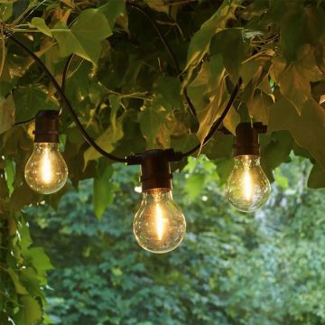 Light chain 9.5 meters including 10 large bulbs