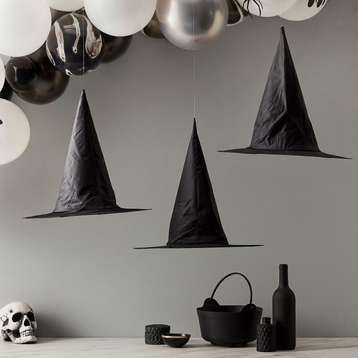 Black hanging witch hat decoration 3x - 50 cm