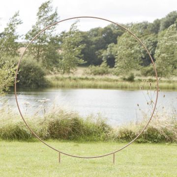 Hire round copper stand - 2 metres