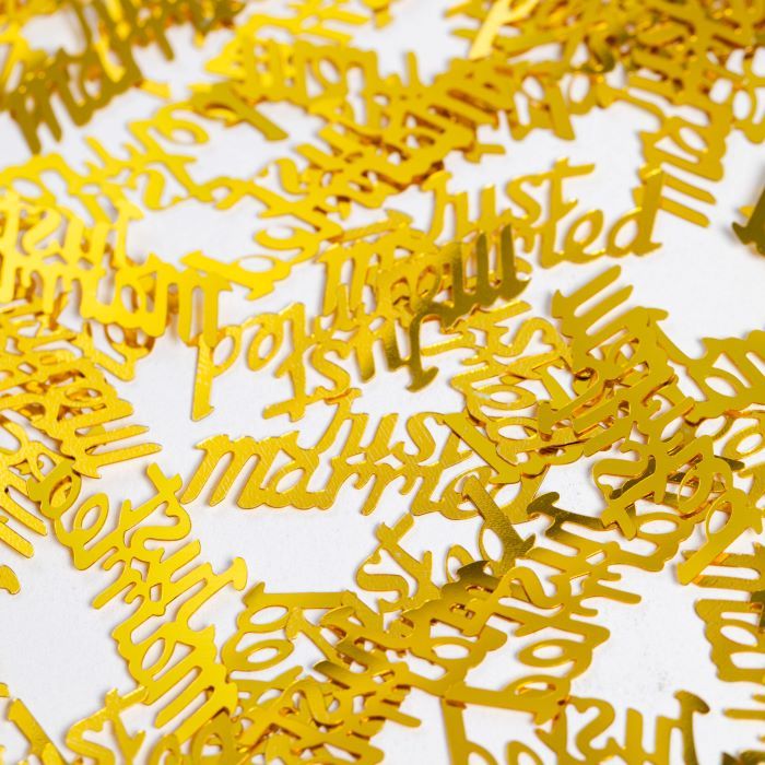 Gold Just Married wedding table confetti - 14 g
