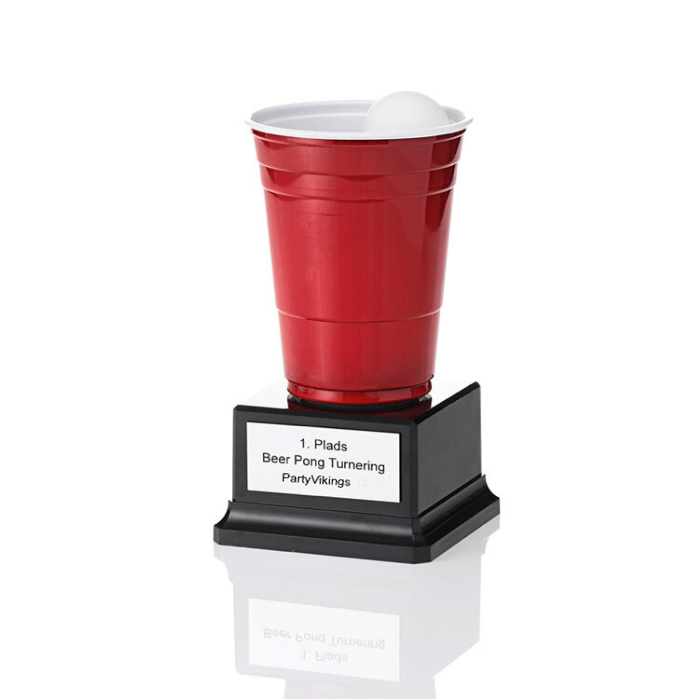Beer pong trophy danish - 18.5x10 cm