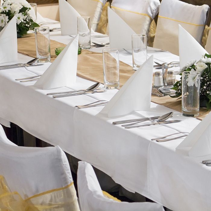 White Tablecloth 180x300 cm