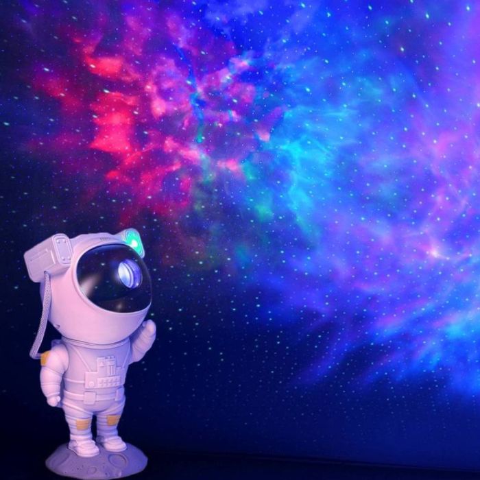 Astronaut starry sky lamp
