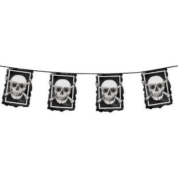 Black skull garland with square flags - 6 m