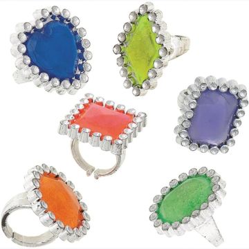Unique shiny plastic rings in various colours 12x